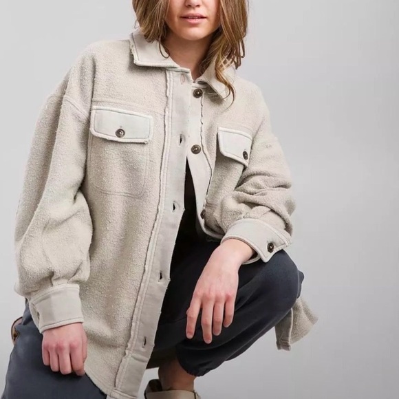 Free People Jackets & Blazers - Free People Ruby Jacket Tan Button up Coat oversized fleece shirt Jacket ⏹️